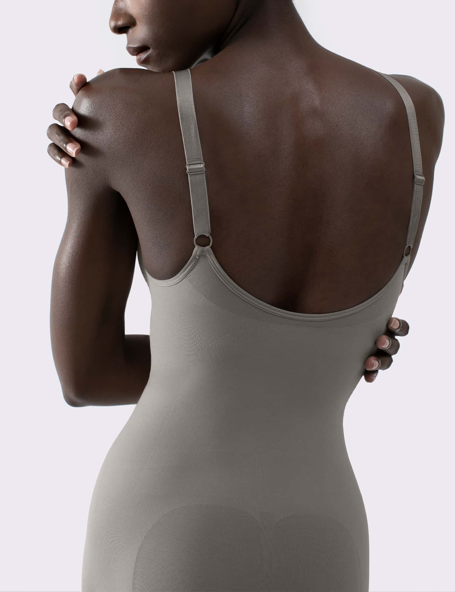 Kvinners kjole Full Slip Shapewear Bodysuit Undertøy Body Shaper med  innebygd BH topper glatt rygg