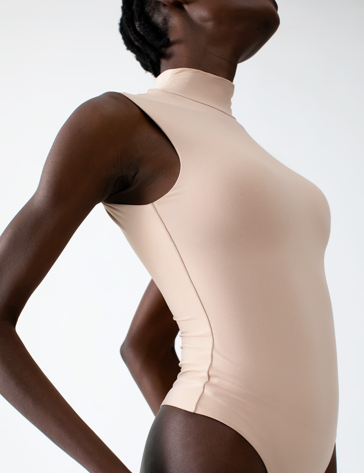PUMIEY Bodysuit for Women Sleeveless Backless Tank Top Sharp