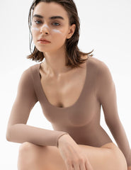 Scoop Neck Long Sleeve Bodysuit |Latte - Pumiey